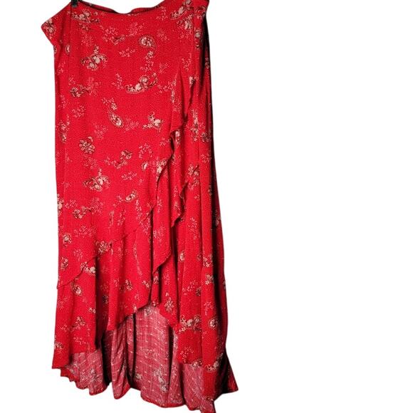 Torrid Size 3 Red Floral Wrap Skirt Asymmetrical Boho Ruffle Hem Plus Size - Picture 1 of 11